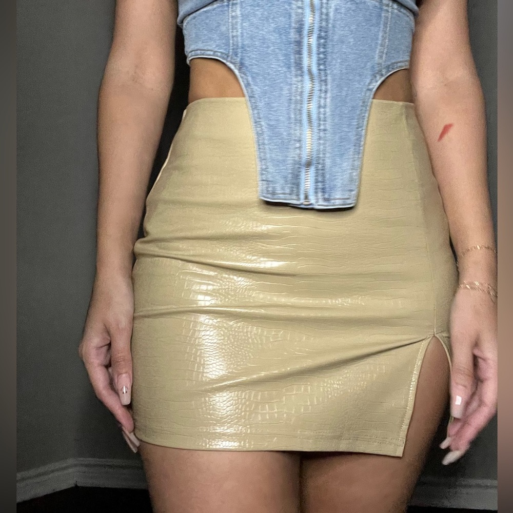 Mini Skirt